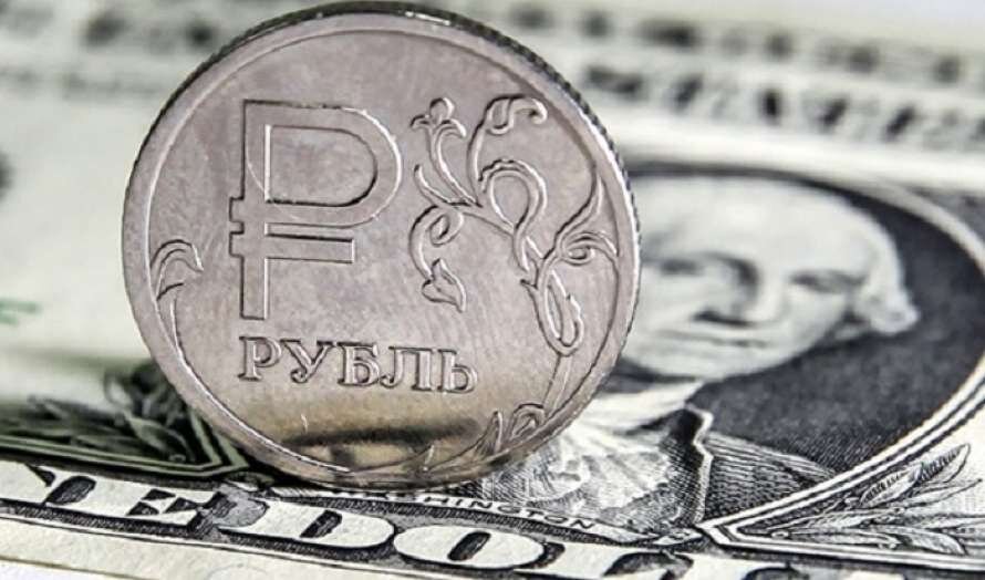Падение рубля: катастрофа или возможность заработка?